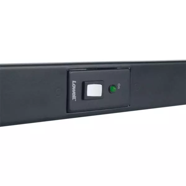 Rackmount power switch, maintained closure
